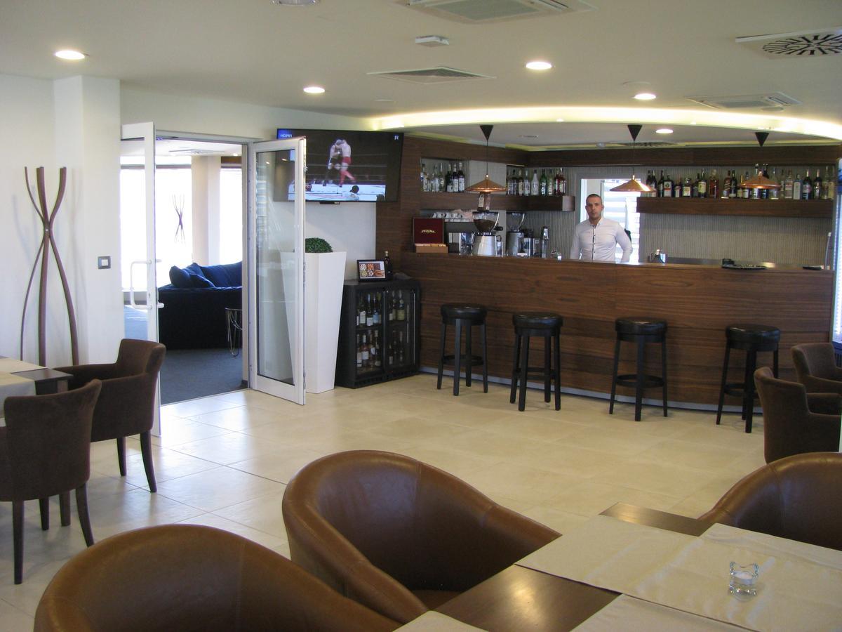 Bon Bon Park Hotel & Spa Boyana ソフィア エクステリア 写真
